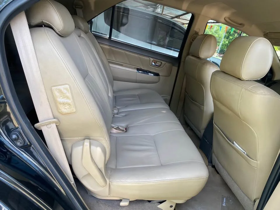 2013 Toyota Fortuner I 2