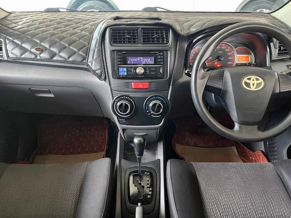 2014 Toyota Avanza II 2