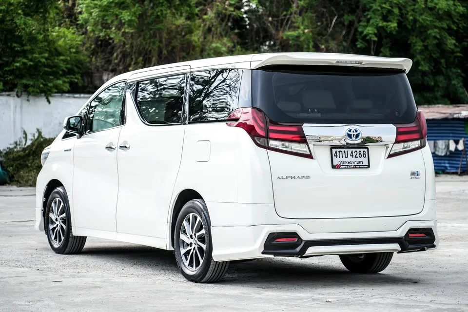 2015 Toyota Alphard, Vellfire III (AH30) 3