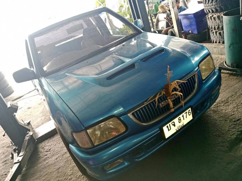 1987 Isuzu Faster Dragon Eyes III 3