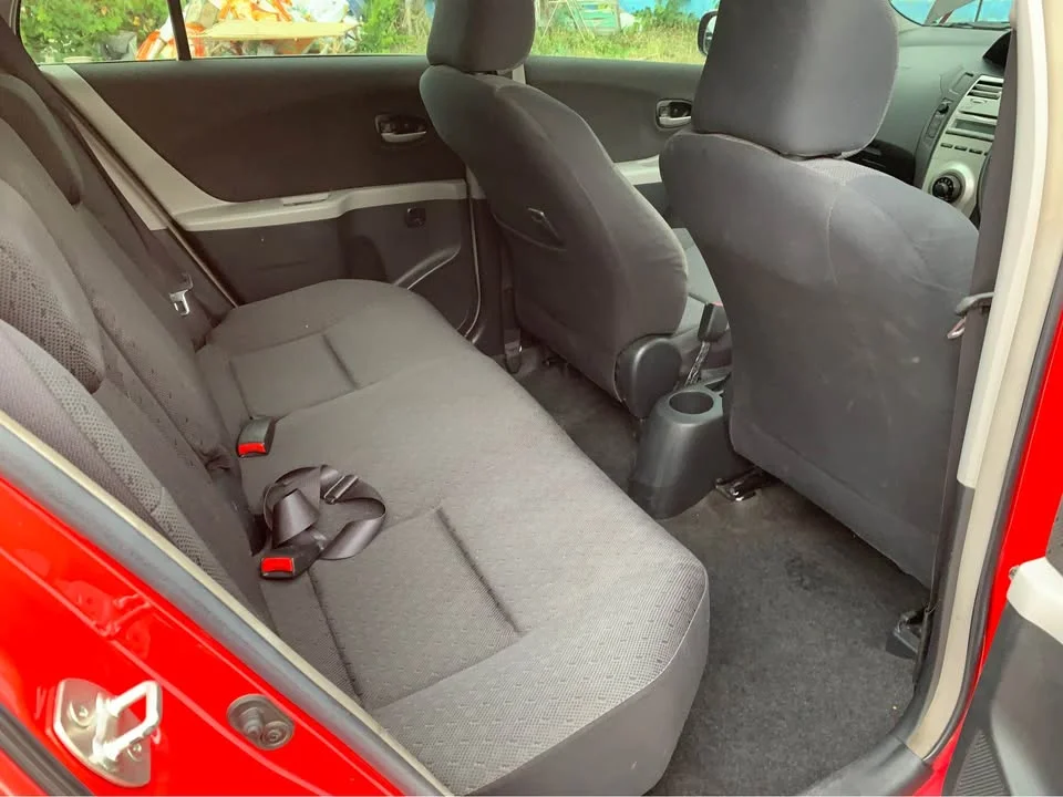 2013 Toyota Yaris II 3