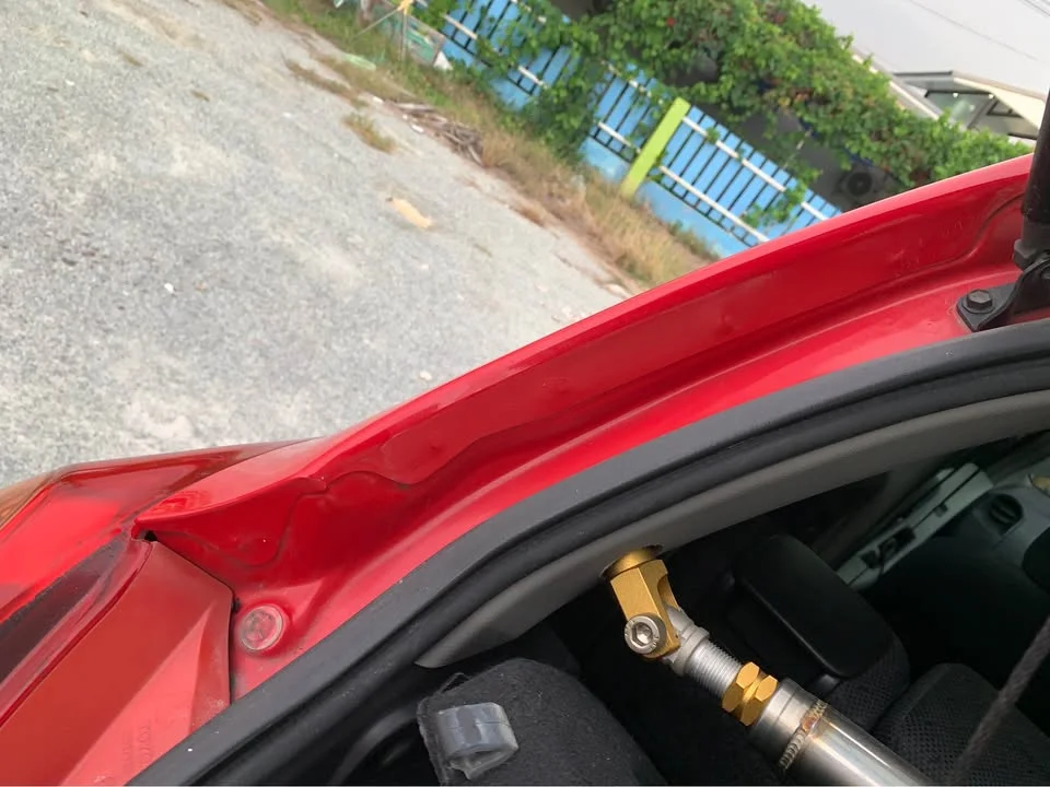 2013 Toyota Yaris II 2