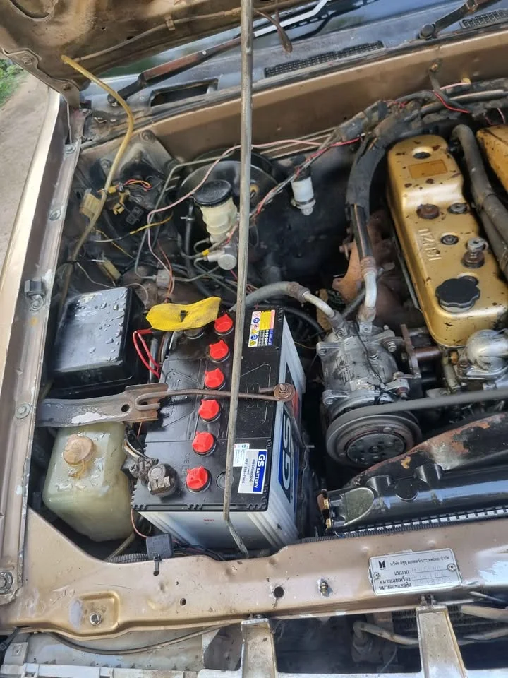 1992 Isuzu TFR III 2