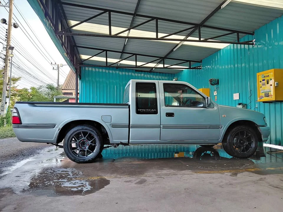 2001 Isuzu Faster Dragon Eyes III 2
