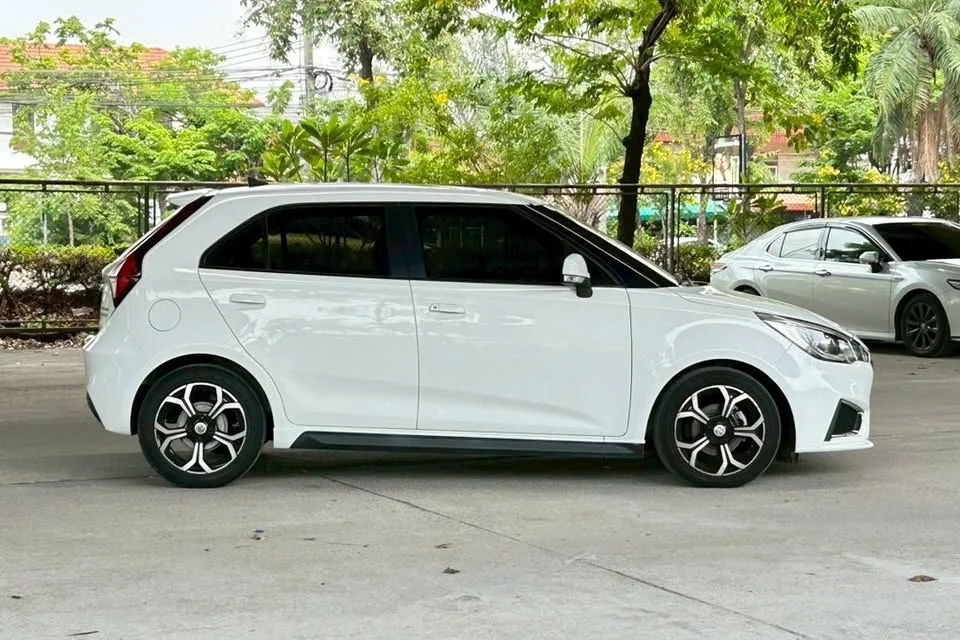 2020 MG 3 II 3