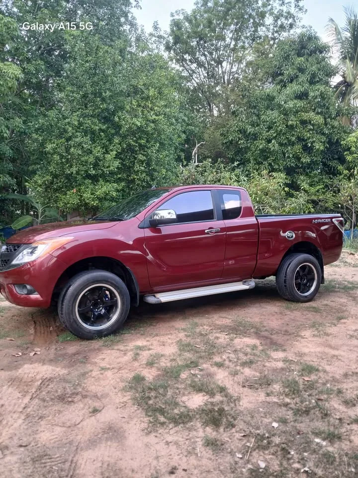 2012 Mazda BT-Series II 3