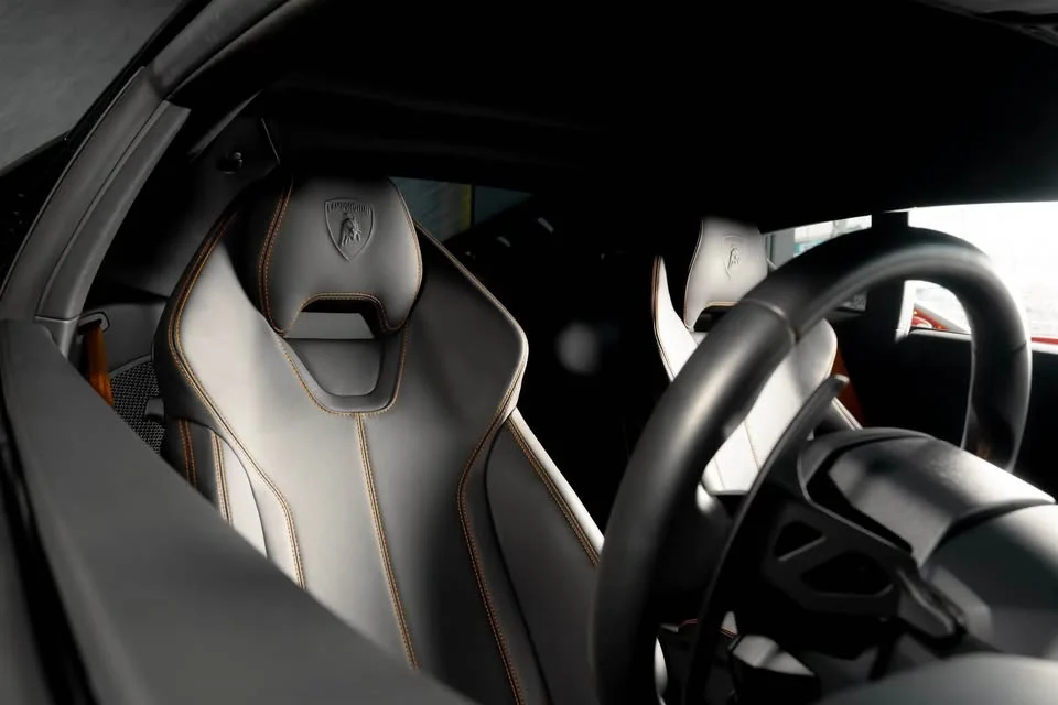 2022 Lamborghini Huracan 2