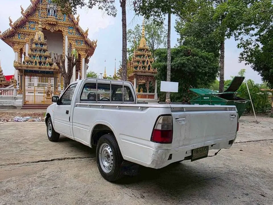 2000 Isuzu Faster Dragon Eyes III 2