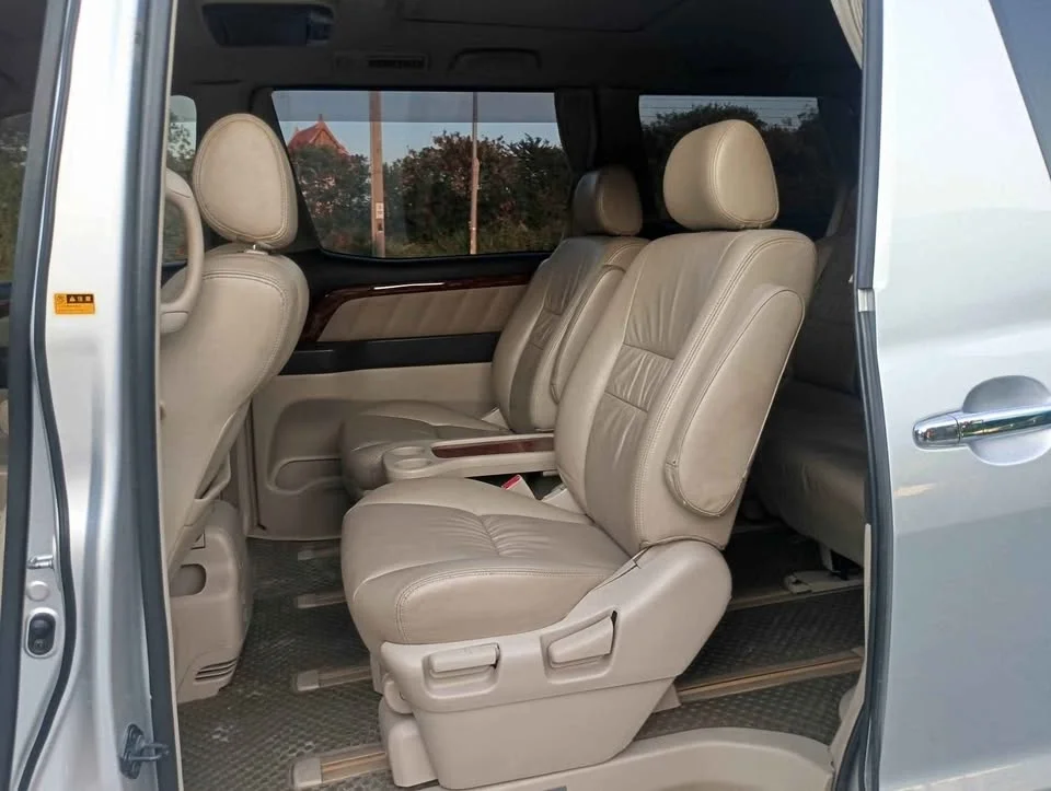 2004 Toyota Alphard, Vellfire I (AH10) 2