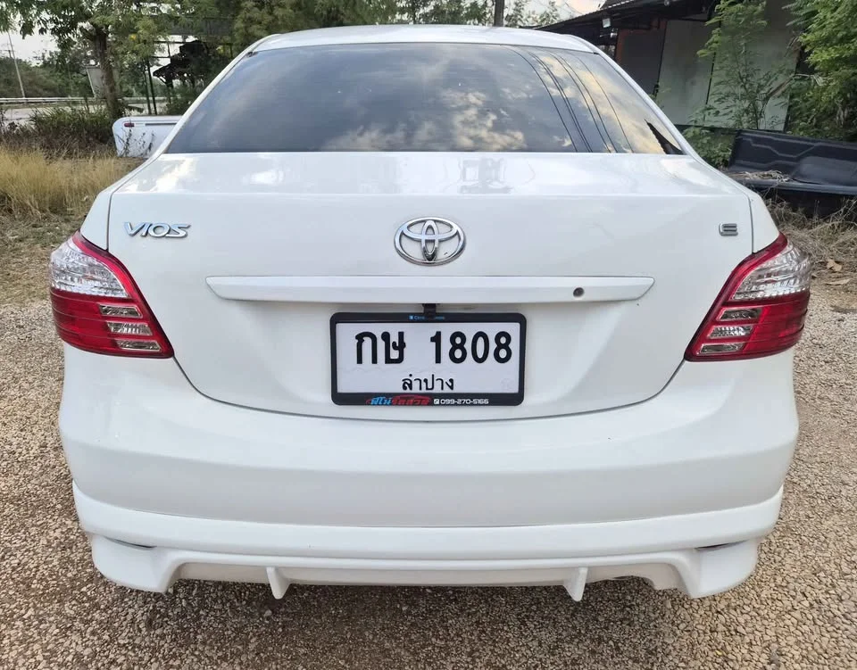2010 Toyota Vios II 2