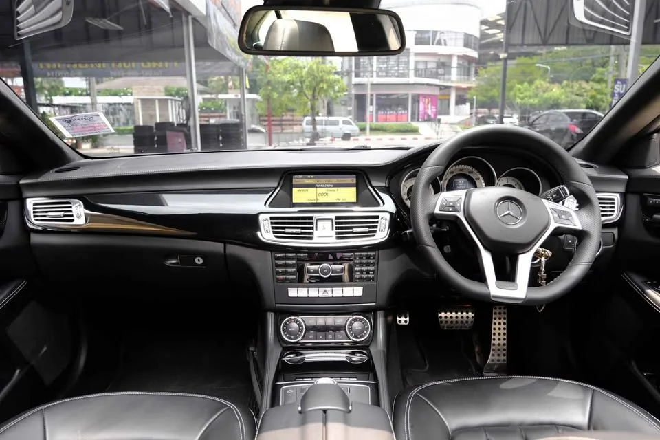 2012 Benz CLS-Class C218 2