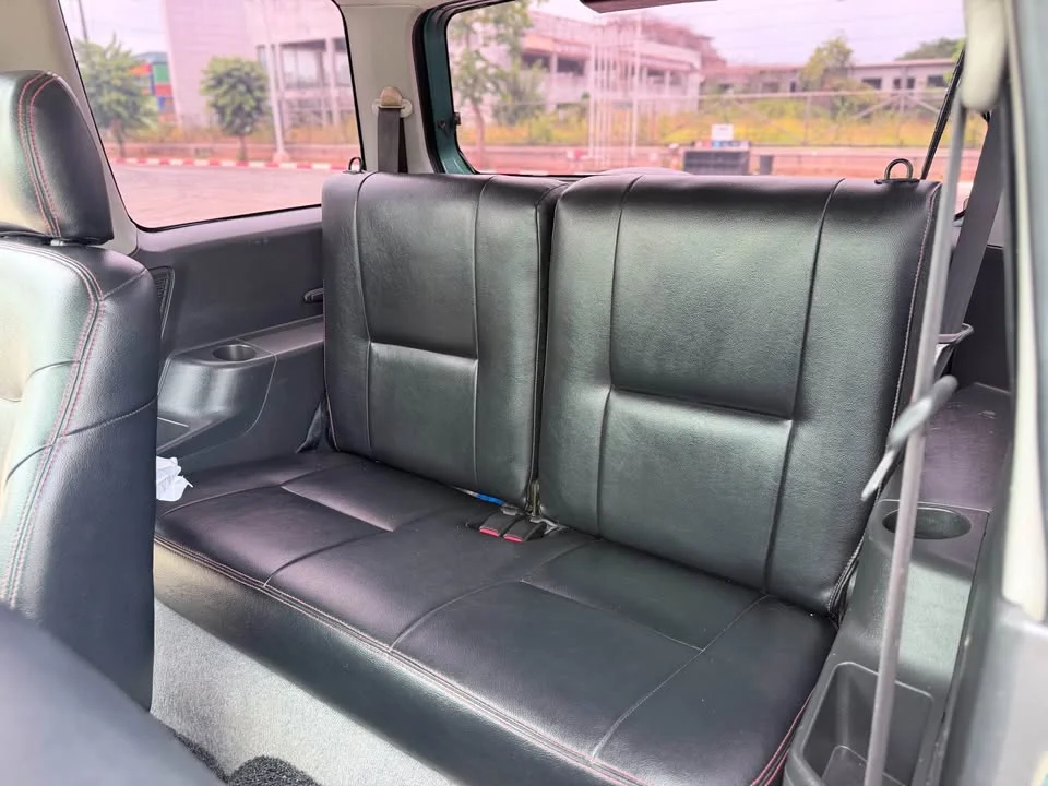 1993 Mitsubishi Pajero iO 3