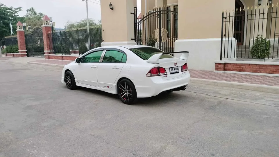 2010 Honda Civic VIII 2