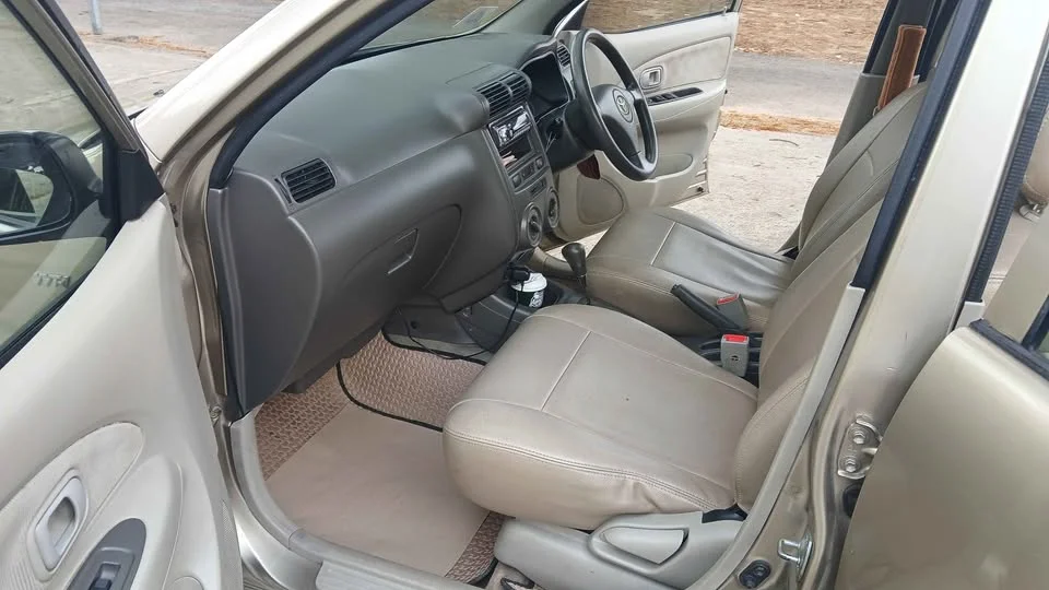 2010 Toyota Avanza I 3