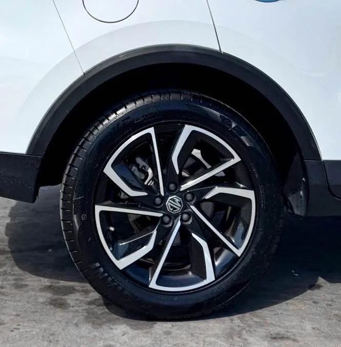 2023 MG ZS 2