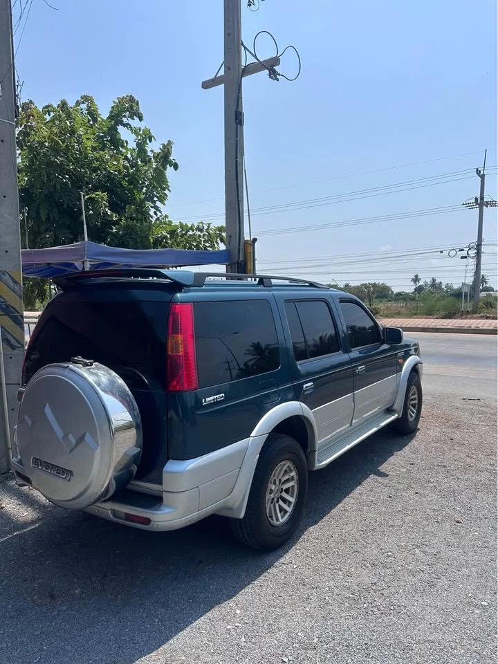 2004 Ford Everest I 2