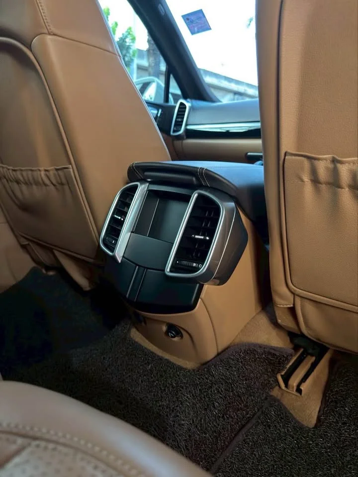 2015 Porsche Cayenne II 3
