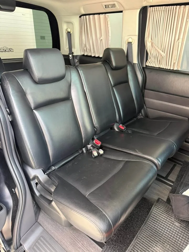 2010 Honda Stepwgn IV 3