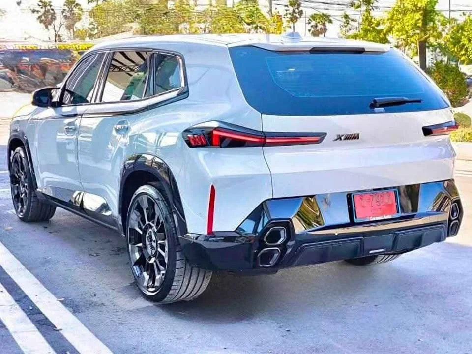 2024 BMW XM G09 3