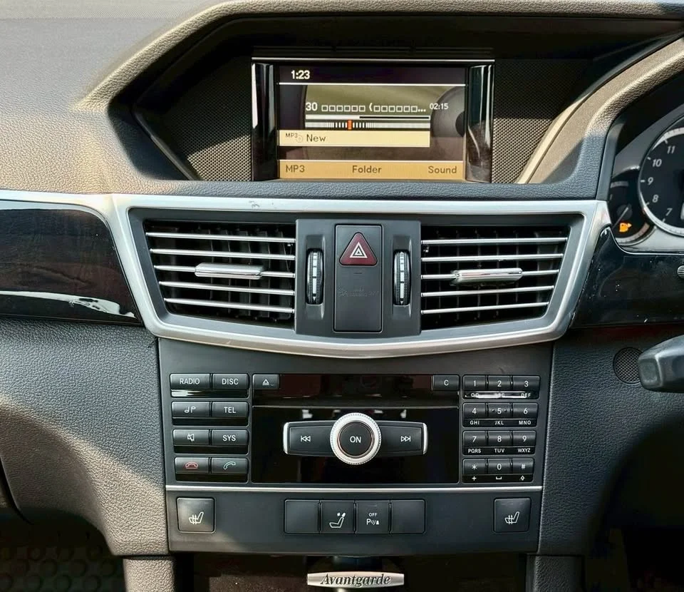 2011 Benz E-Class W212 2