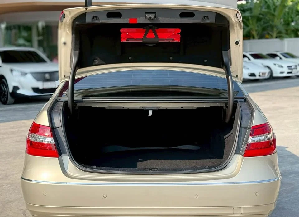 2011 Benz E-Class W212 3