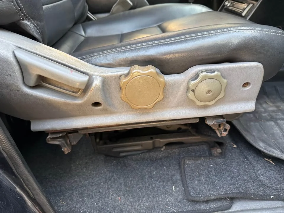 1988 Mitsubishi Pajero I 2