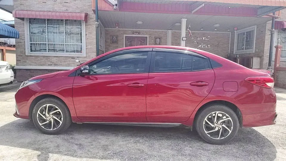 2021 Toyota Yaris ATIV III 3
