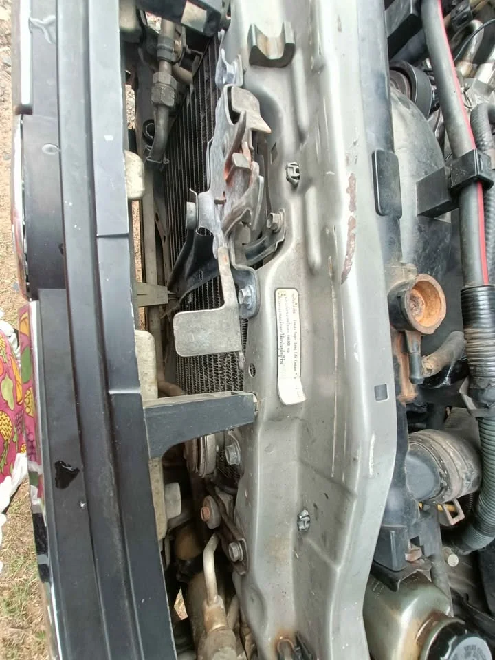 2003 Toyota Hilux Tiger VI 2