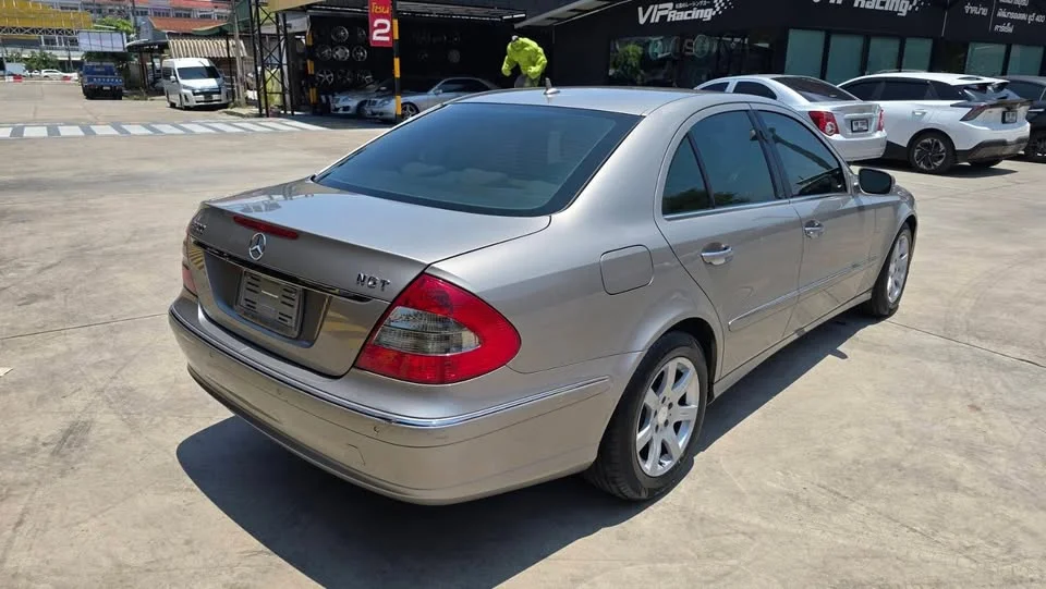 2009 Benz E-Class W211 3