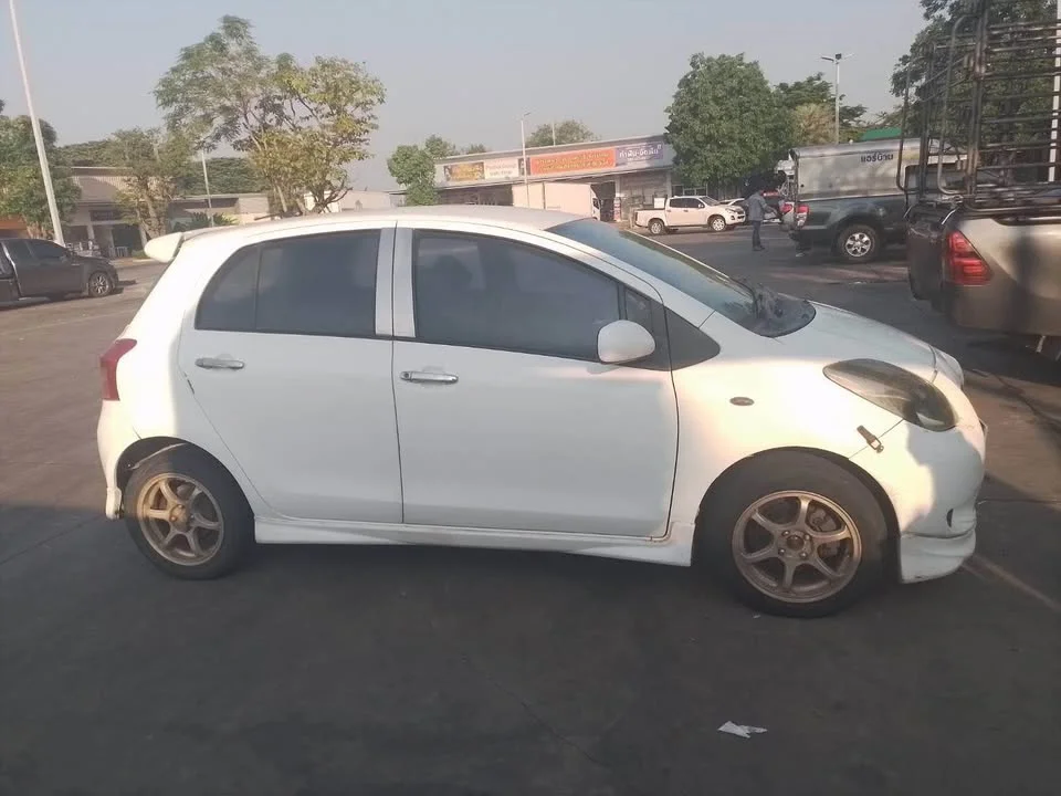 2007 Toyota Yaris II 3