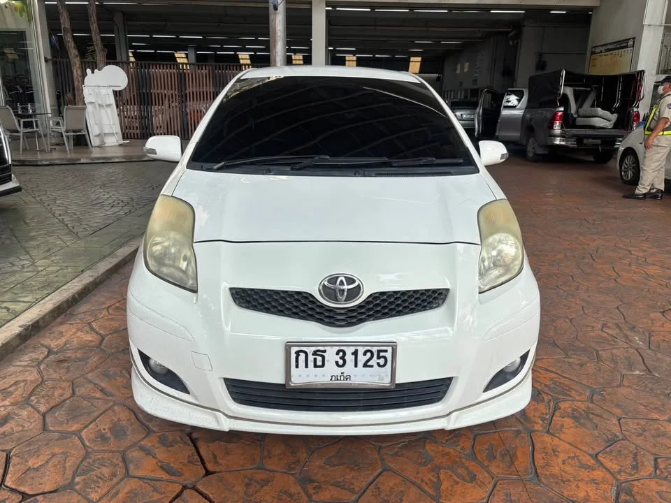 2009 Toyota Yaris II 3
