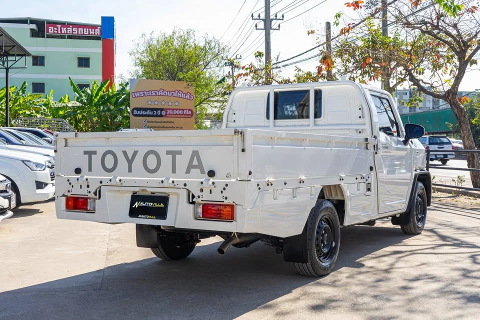 2024 Toyota Hilux Champ AN110 2