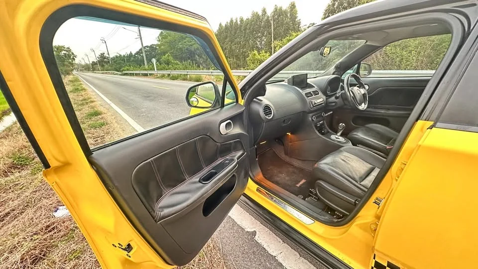 2016 MG 3 II 3
