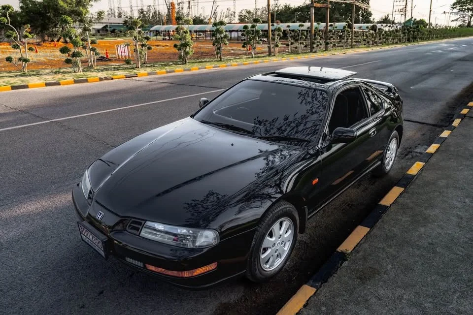 1994 Honda Prelude IV 2