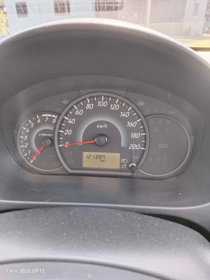 2012 Mitsubishi Mirage VI 2