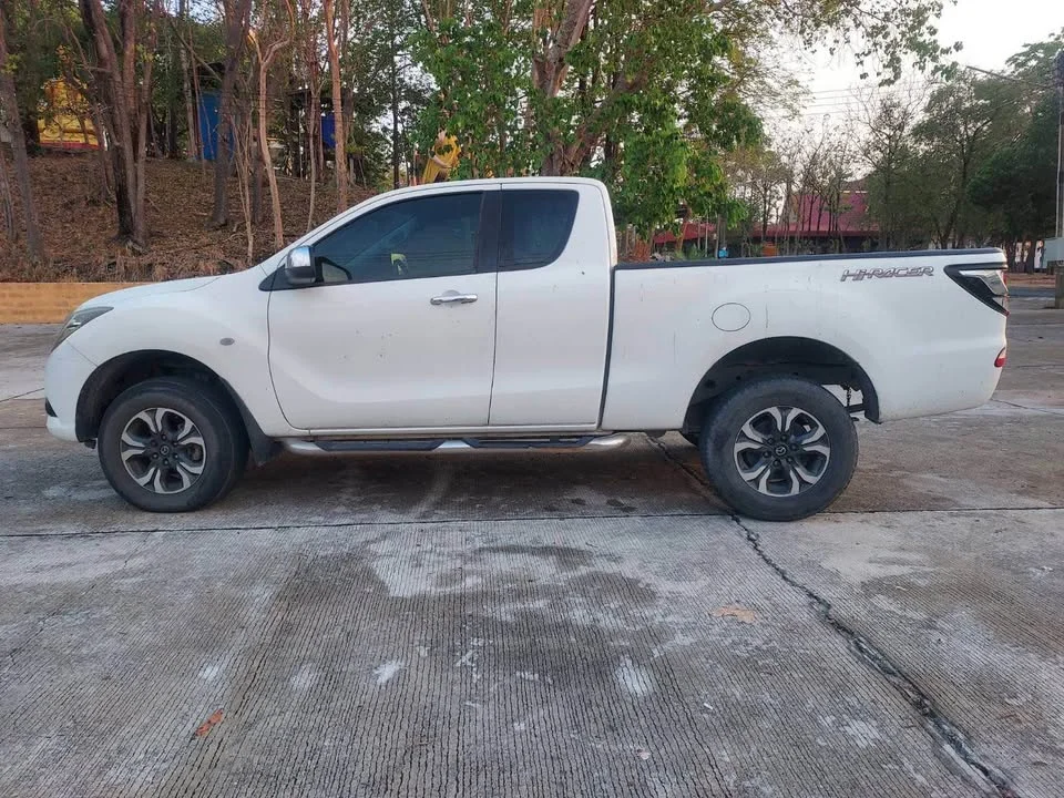 2018 Mazda BT-Series II 2