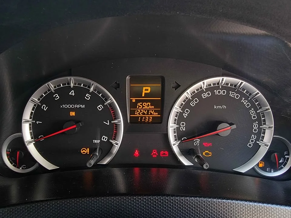 2014 Suzuki Swift II 3