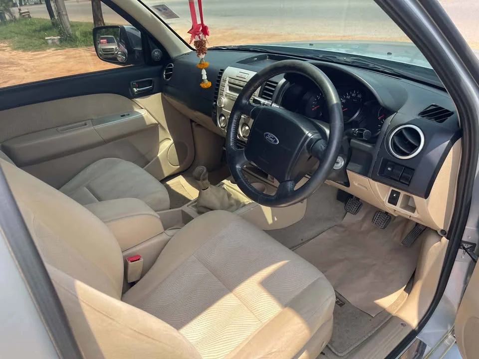 2009 Ford Everest I 2
