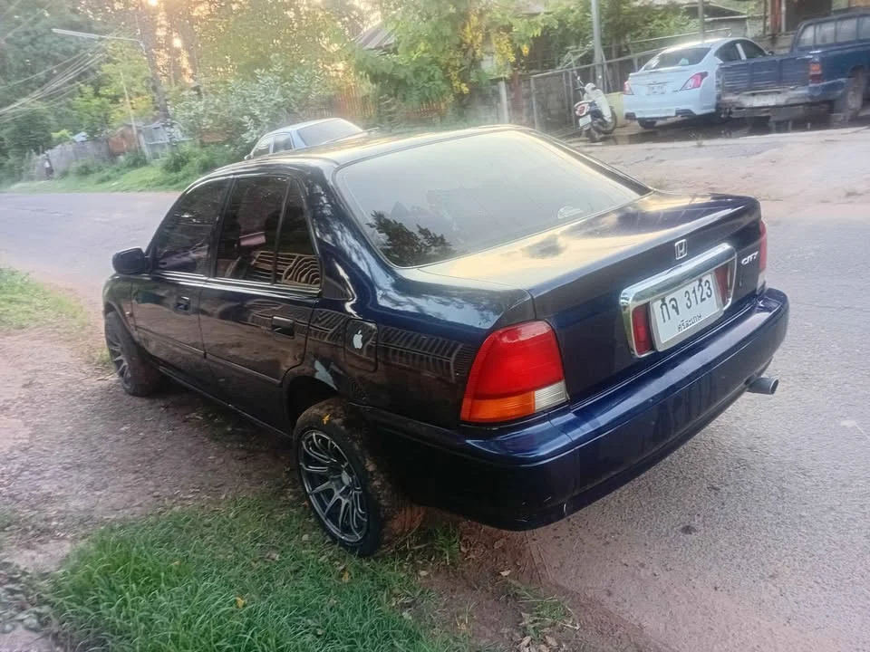 2004 Honda City III 3
