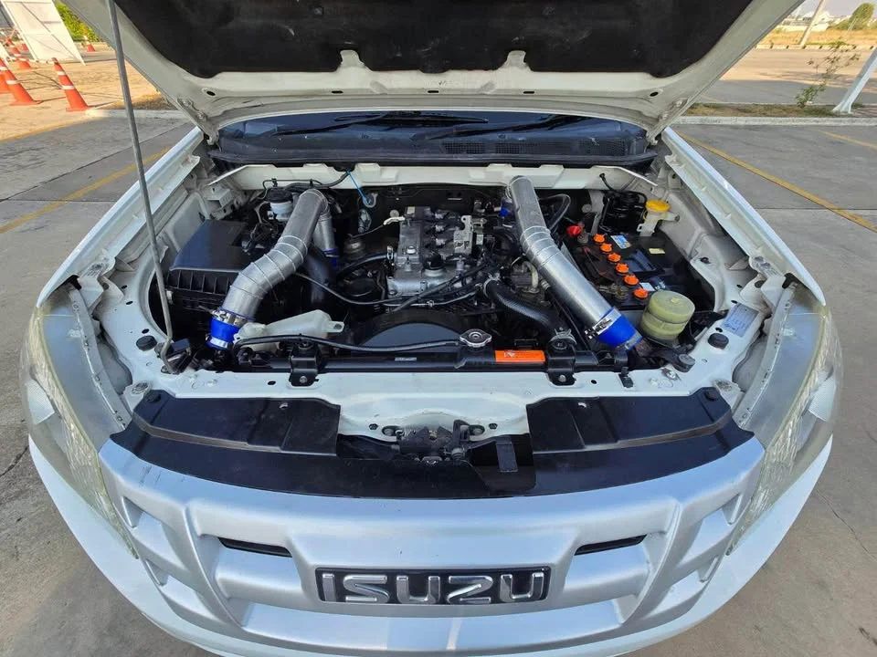 2013 Isuzu D-Max II (RT) 2
