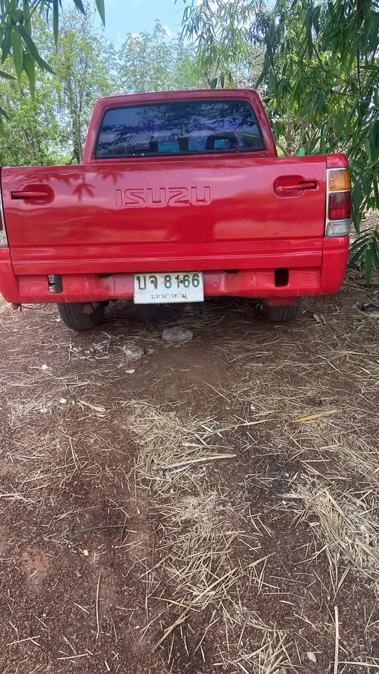 1998 Isuzu TFR III 2