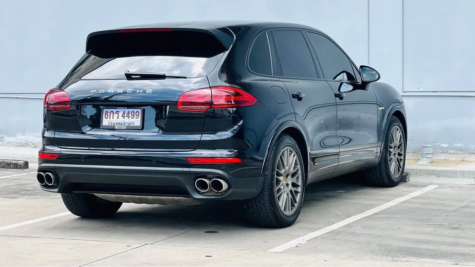 2017 Porsche Cayenne II 2