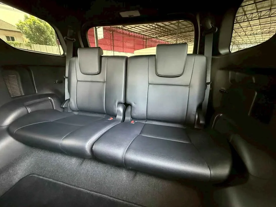 2025 Toyota Fortuner II 3