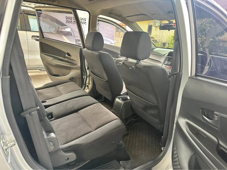 2014 Toyota Avanza II 2