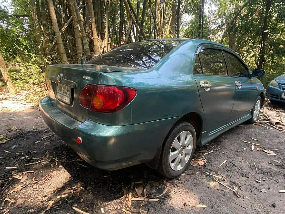 Toyota Corolla Altis IX (E120) 3