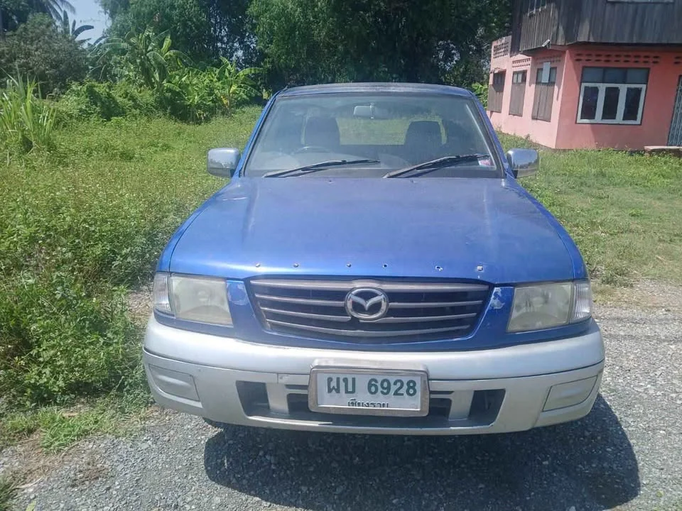 2004 Mazda 2500 Fighter V 3