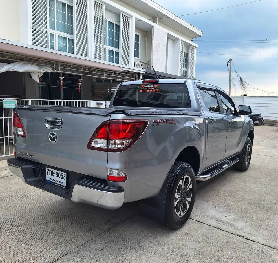 2018 Mazda BT-Series II 3