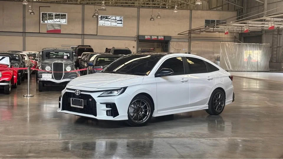 2025 Toyota Yaris ATIV IV 2