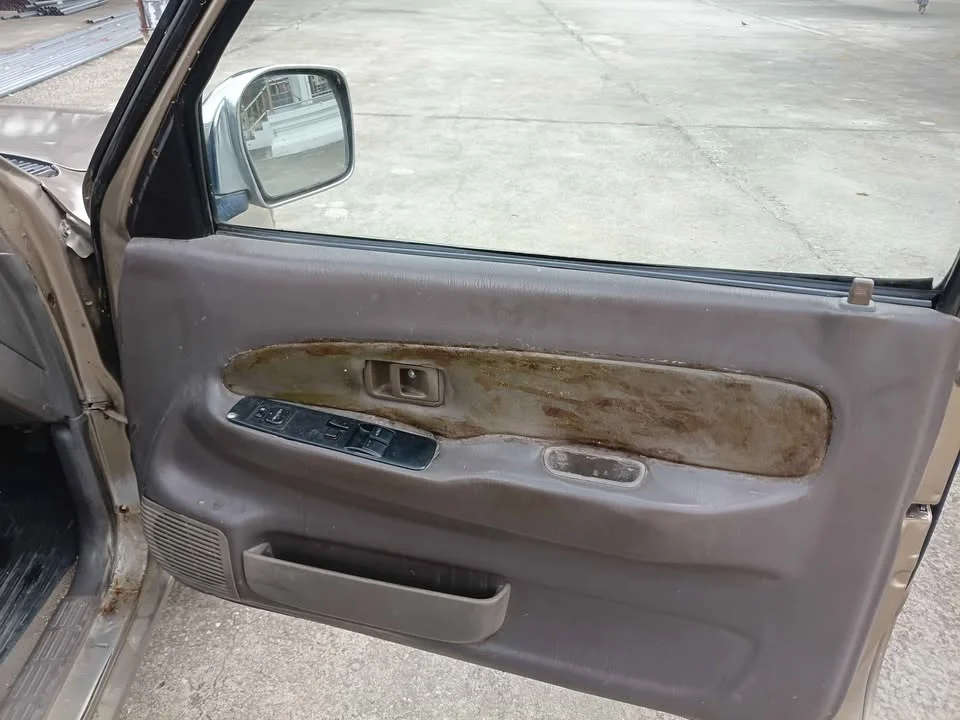 2003 Toyota Hilux Tiger VI 2
