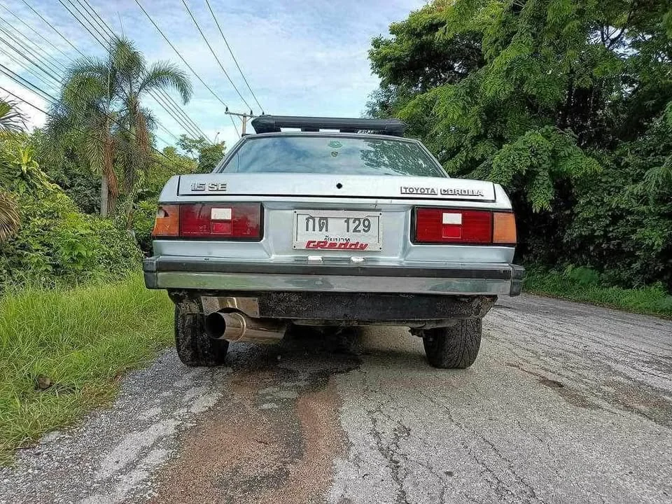 Toyota Crown VIII (S130) 3